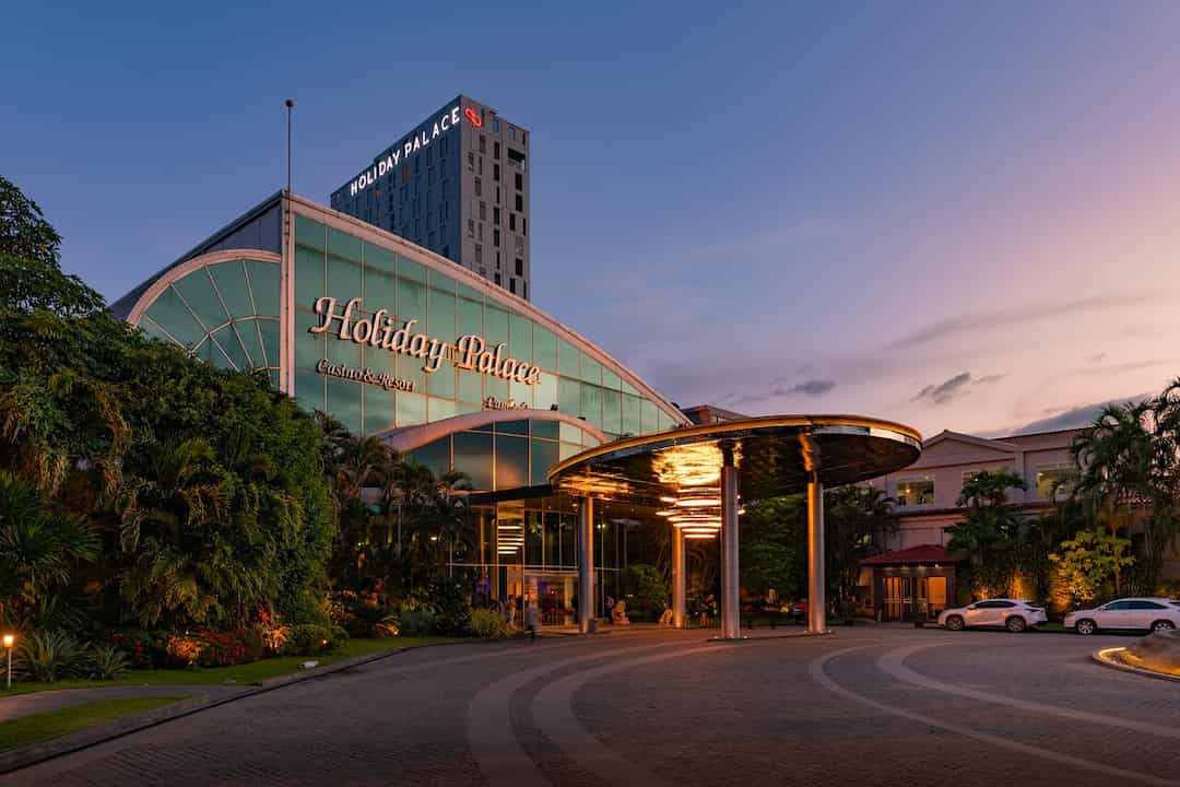 Holiday Palace Hotel & Resort chính là sòng bạc đỉnh nhất Campuchia