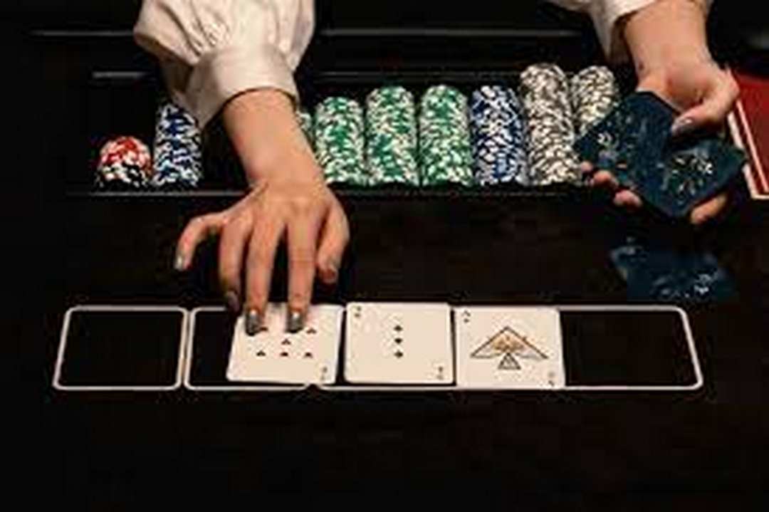 Poker - tựa game ăn khách tại các nhà cái online